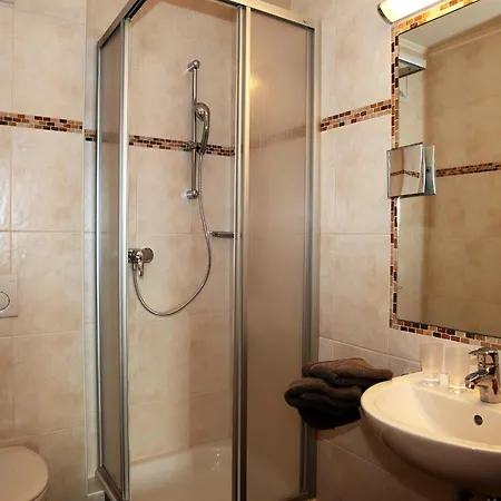 Apartment In Hochkrimml Near Ski Slopes, Cleaning Included