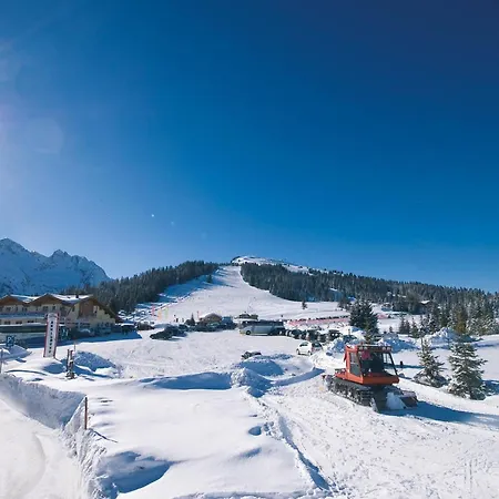 Apartment In Hochkrimml Near Ski Slopes, Cleaning Included * Hochkrimml